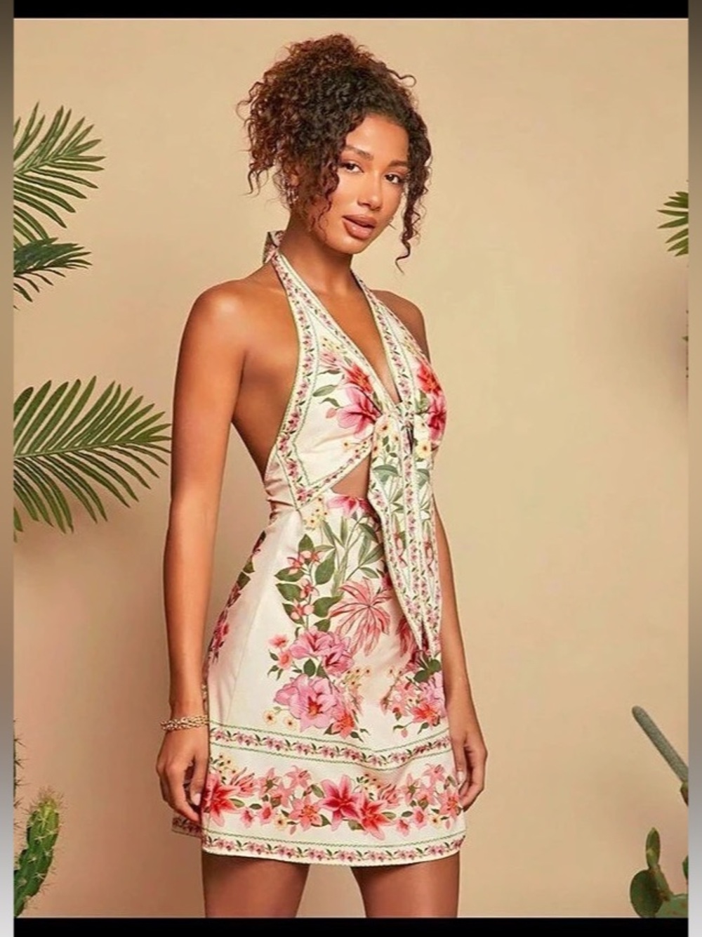 Tropic Like It’s HOT~ Tropical Floral Print Tie-Front Halter Neck Dress